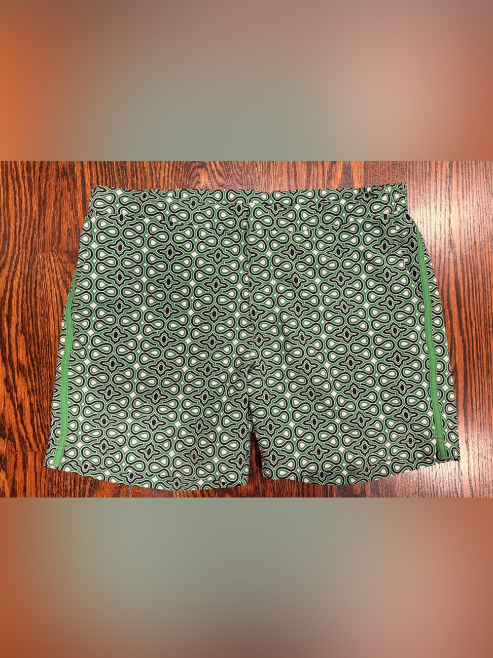 Fair Harbor Swim. Green & Black Patterned Men’s Swim Trunks. Size 32 Waist.